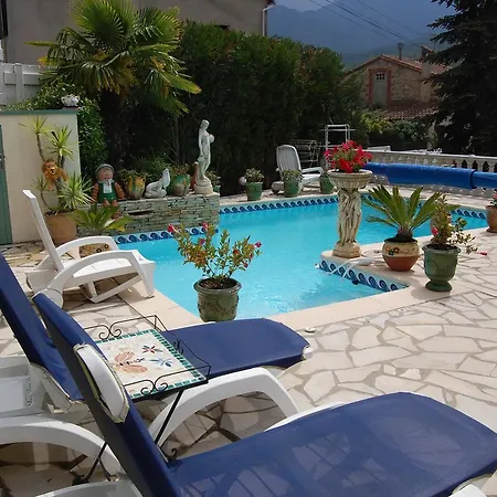 Du Pont Bed and Breakfast
